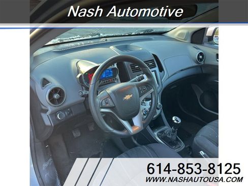 Used 2013 Chevrolet Sonic LT image 22