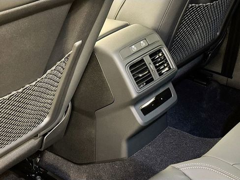 New 2025 Audi Q5 2.0T Premium Plus image 17