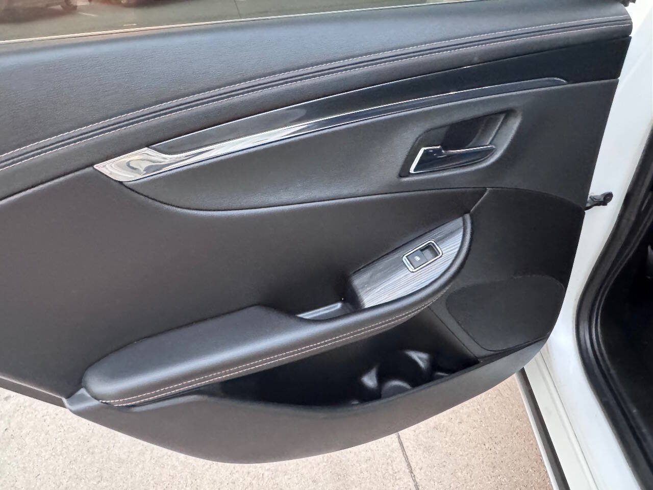 Used 2020 Chevrolet Impala Premier w/ Premier Confidence Package FWD image 14