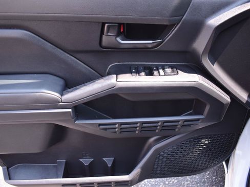 Used 2025 Toyota Tacoma SR RWD image 20