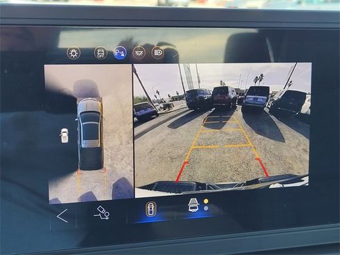 Used 2024 Chevrolet Silverado EV W/T image 10