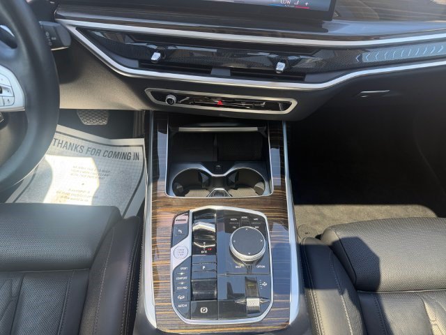 Used 2025 BMW X7 xDrive40i AWD/4WD image 15