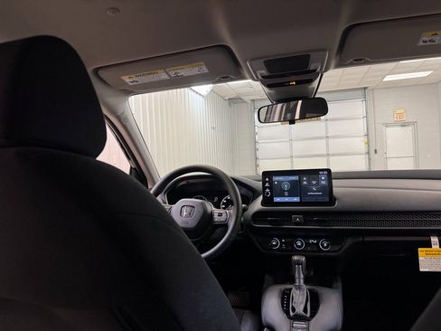New 2026 Honda HR-V LX image 18