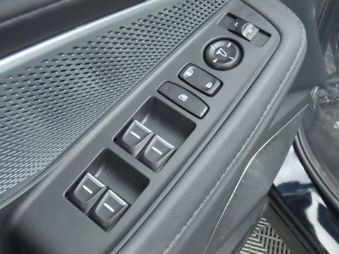 Used 2026 Acura MDX FWD image 25