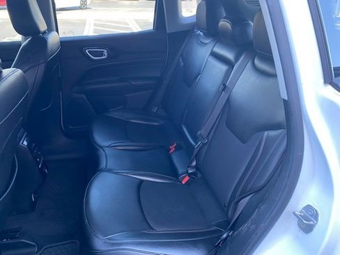 Used 2022 Jeep Compass Trailhawk image 23