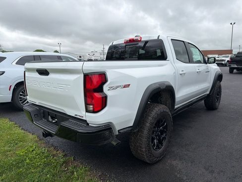 New 2026 Chevrolet Colorado ZR2 AWD/4WD image 9
