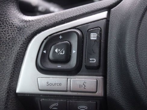 Used 2018 Subaru Forester 2.5i w/ Alloy Wheel Package image 27