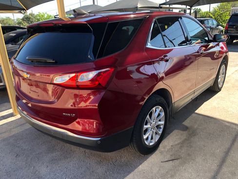 Used 2019 Chevrolet Equinox LT image 3