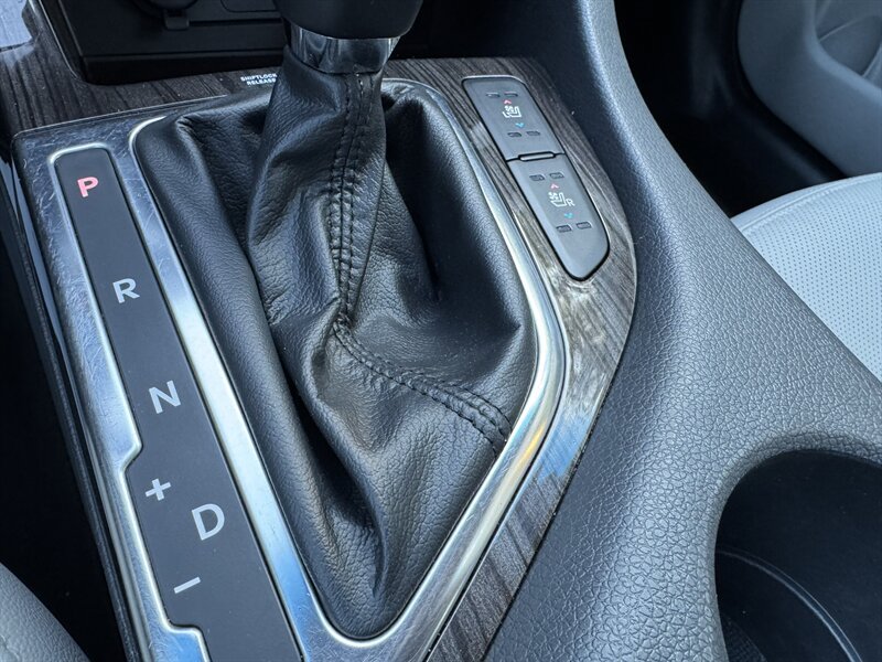 Used 2013 Kia Optima EX w/ Premium Pkg FWD image 23