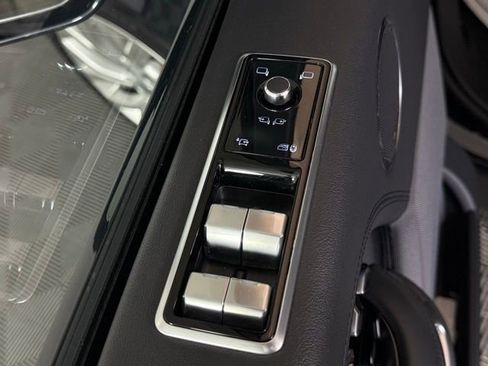 Certified 2021 Land Rover Range Rover Westminster Edition image 26