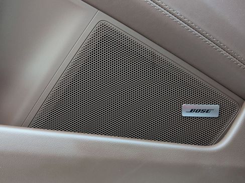 Used 2024 Porsche 911 Carrera image 16