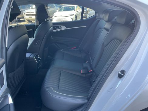 Used 2026 Genesis G70 2.5T Prestige RWD image 17