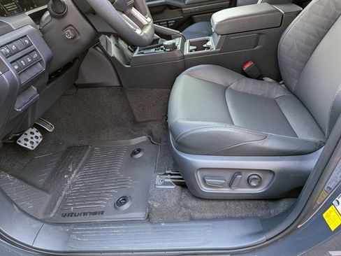 New 2026 Toyota 4Runner TRD Sport Premium image 4