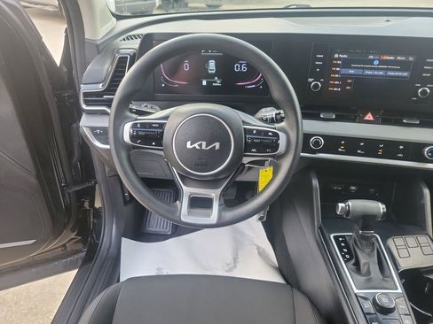 Used 2023 Kia Sportage LX image 20