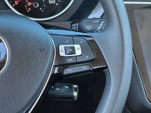 Used 2021 Volkswagen Tiguan S image 83