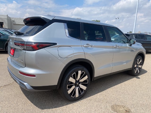 New 2026 Mitsubishi Outlander SE AWD/4WD image 5