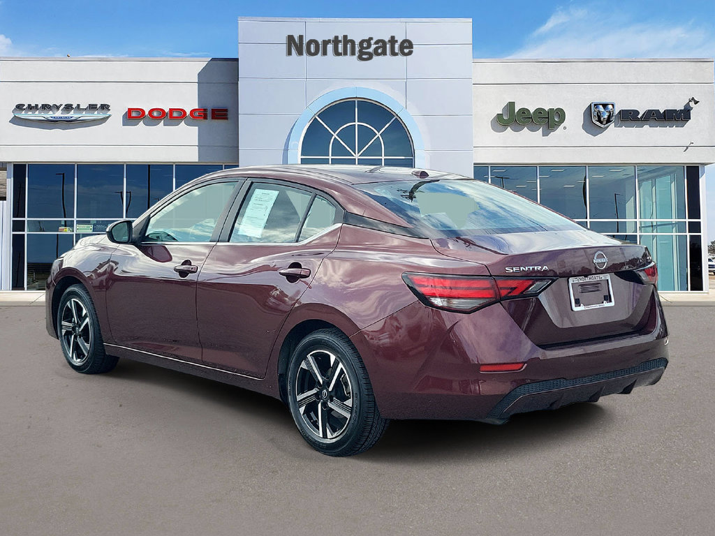 Used 2024 Nissan Sentra SV FWD image 3