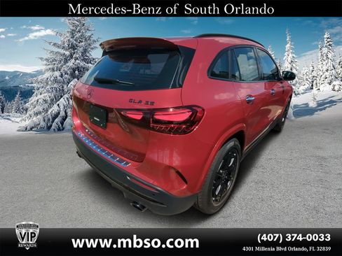 Certified 2025 Mercedes-Benz GLA 35 AMG 4MATIC image 17