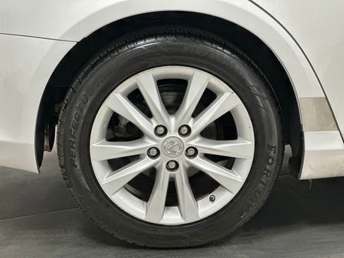 Used 2012 Lexus ES 350 image 24