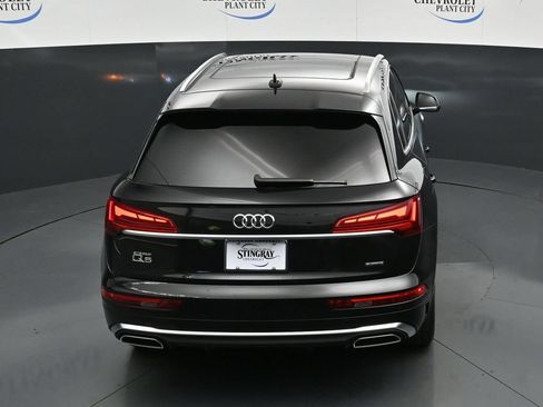 Used 2024 Audi Q5 2.0T Premium Plus w/ Premium Plus Package AWD/4WD image 23