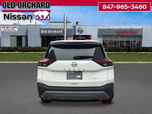 Used 2023 Nissan Rogue S AWD/4WD image 7