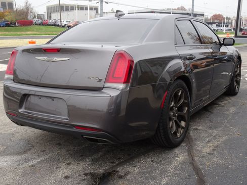Used 2016 Chrysler 300 S w/ Light Group image 5