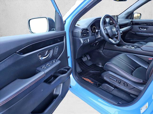 Used 2025 Honda Pilot TrailSport image 21