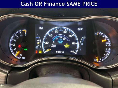 Certified 2021 Jeep Grand Cherokee Limited AWD/4WD image 21