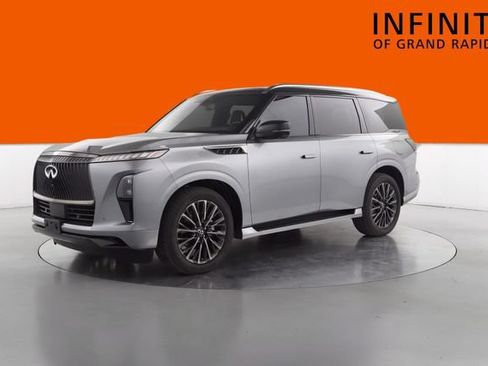Used 2026 INFINITI QX80 Autograph AWD/4WD image 3
