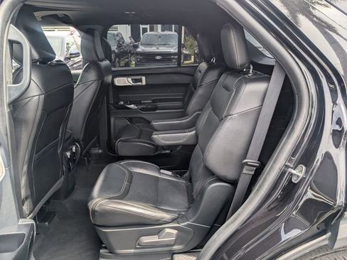 Used 2023 Ford Explorer ST w/ Equipment Group 401A AWD/4WD image 11