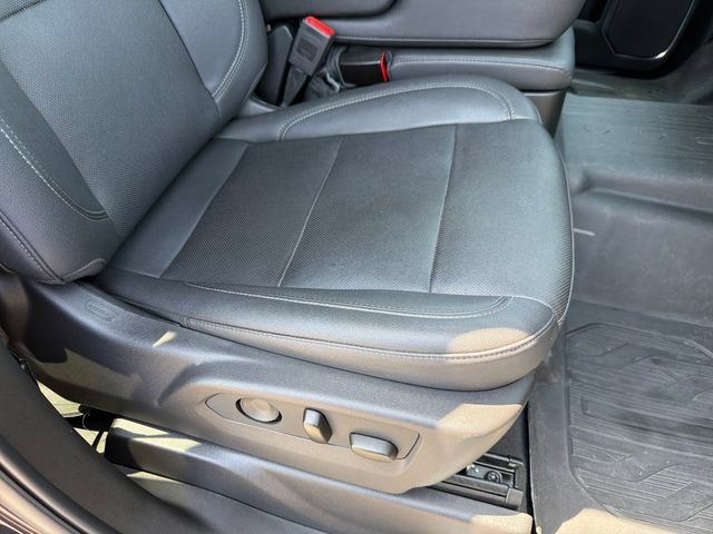 Used 2024 GMC Sierra 1500 SLT AWD/4WD image 26