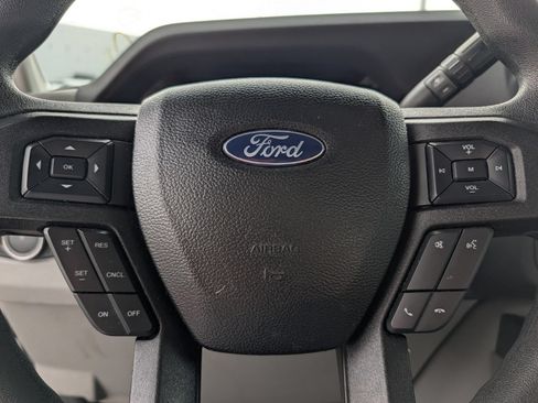 Used 2021 Ford E-450 and Econoline 450 Super Duty RWD image 18