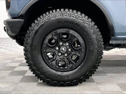 Used 2024 Ford Bronco Wildtrak AWD/4WD image 9
