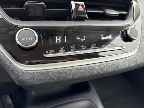 Certified 2024 Toyota Corolla LE image 37