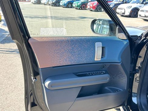 Used 2025 MINI Cooper Countryman S w/ Comfort Package Max image 11