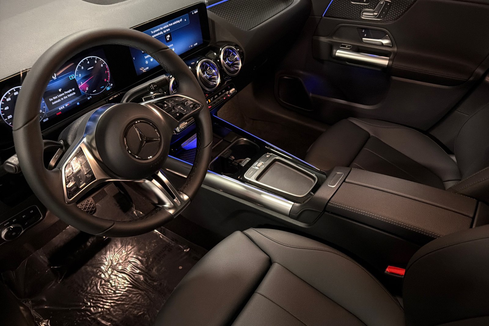 New 2026 Mercedes-Benz GLA 250 image 9