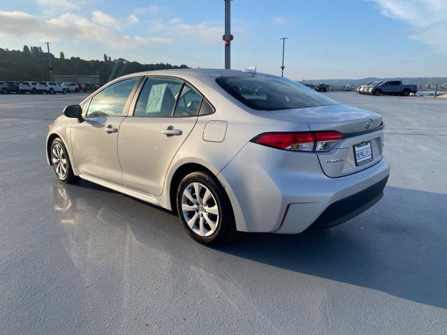 Used 2024 Toyota Corolla LE FWD image 6