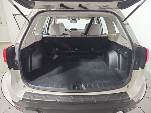 Used 2021 Subaru Forester AWD/4WD image 22
