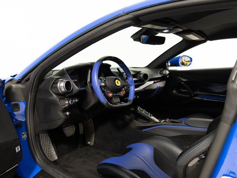 Certified 2022 Ferrari 812 GTS RWD image 17