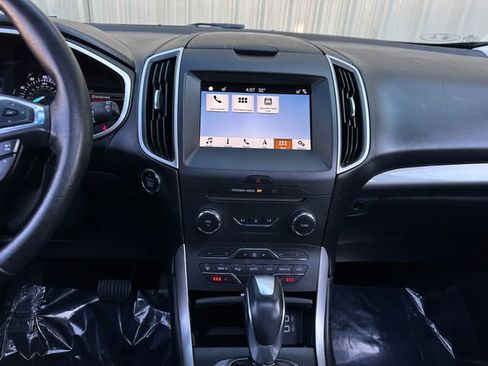 Used 2017 Ford Edge SEL w/ Equipment Group 201A image 19