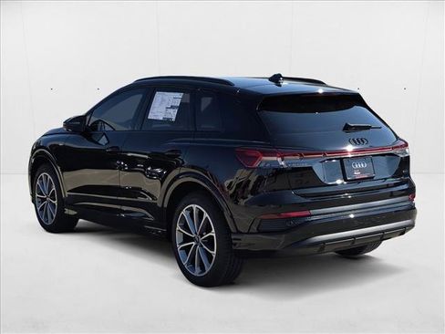 New 2026 Audi Q4 e-tron Premium image 7