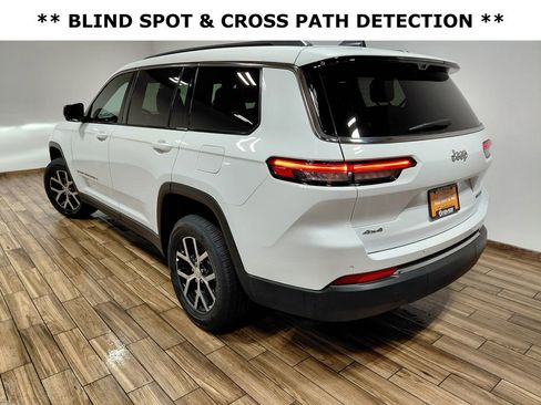 Certified 2024 Jeep Grand Cherokee L Limited w/ Luxury Tech Group II AWD/4WD image 19