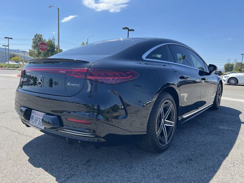 Used 2023 Mercedes-Benz EQS 580 4MATIC Sedan image 4