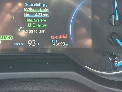 Certified 2022 Toyota RAV4 XSE w/ Premium Package AWD/4WD image 21