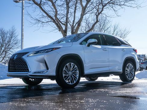 Used 2022 Lexus RX 450h AWD w/ Luxury Package image 5