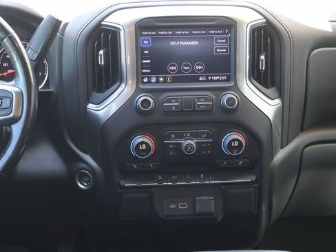 Used 2022 Chevrolet Silverado 1500 LT Trail Boss AWD/4WD image 14
