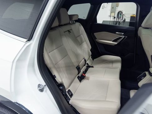 Used 2025 BMW X1 xDrive28i w/ Technology Package AWD/4WD image 24