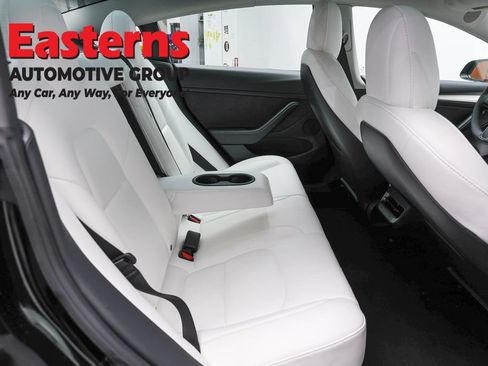 Used 2022 Tesla Model 3 Long Range AWD/4WD image 14