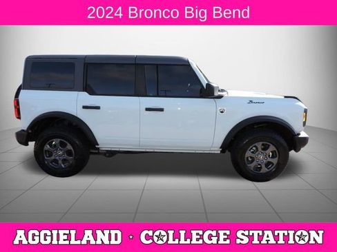 Used 2024 Ford Bronco Big Bend AWD/4WD image 2