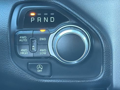 Used 2022 RAM 1500 Big Horn image 25